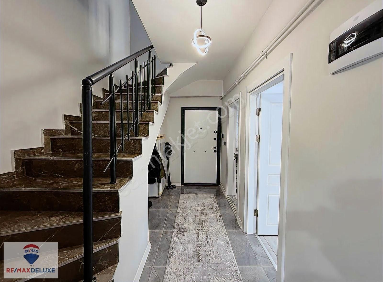 Kartepe Fsm Havuzlu Sitede Eğimsiz 2+1 Çatı Dubleks - Görsel 26