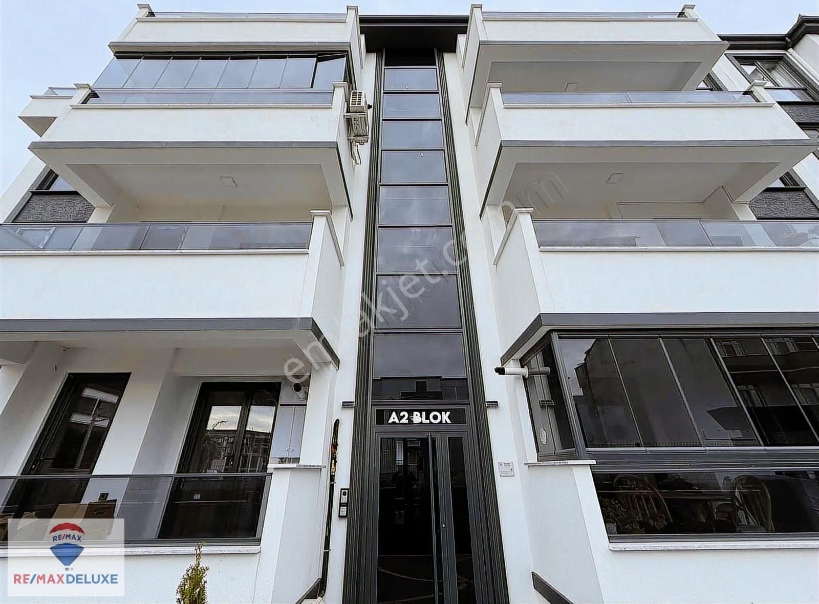 Kartepe Fsm Havuzlu Sitede Eğimsiz 2+1 Çatı Dubleks - Görsel 23