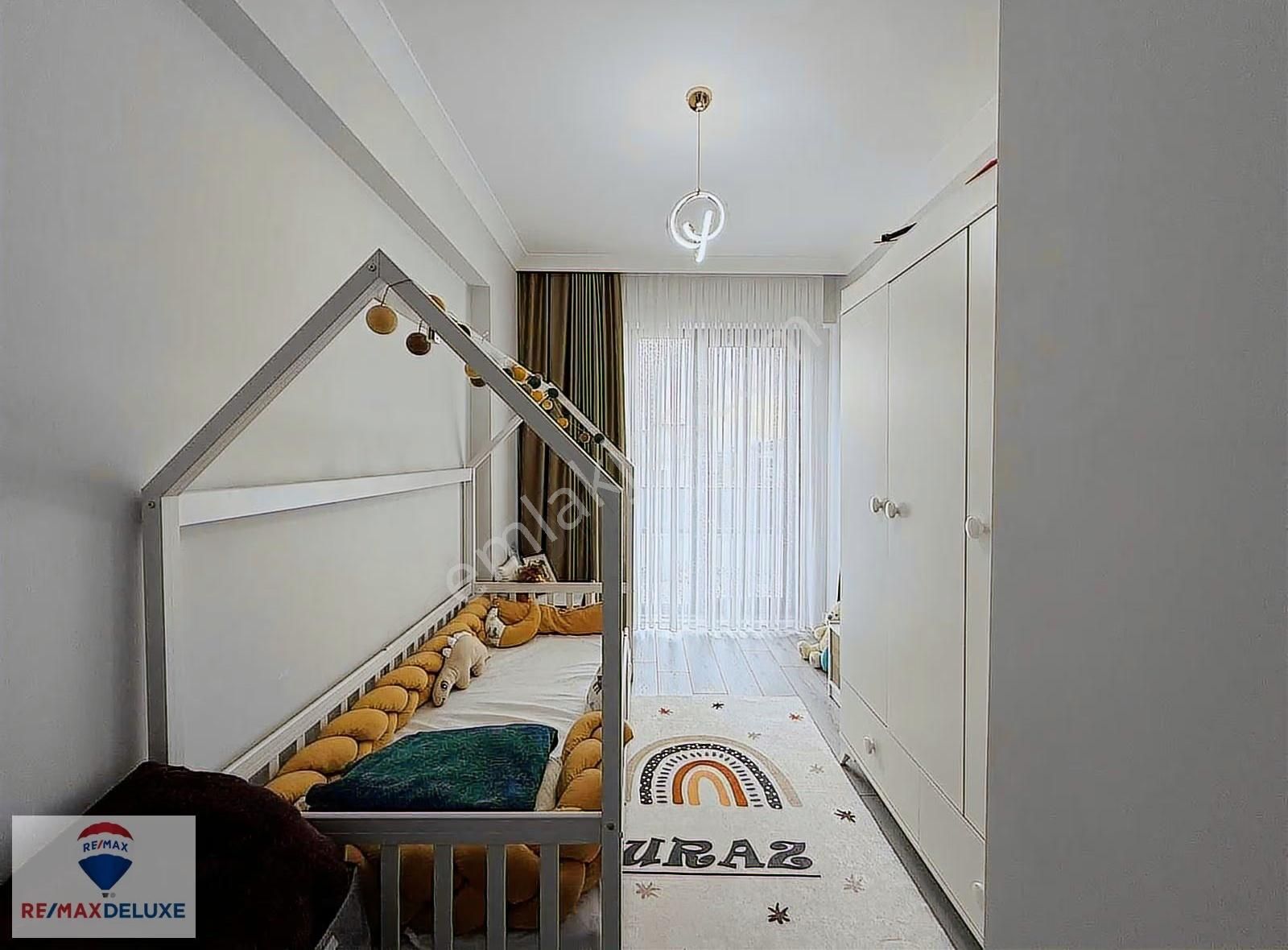 Kartepe Fsm Havuzlu Sitede Eğimsiz 2+1 Çatı Dubleks - Görsel 8