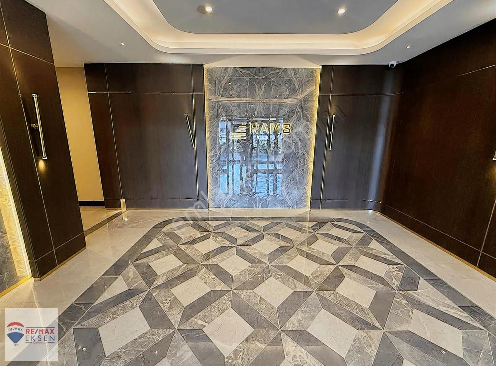 Rams City Haliç'te 8. Kat Full Haliç Manzaralı Kiralık 1+1 Daire - Görsel 15