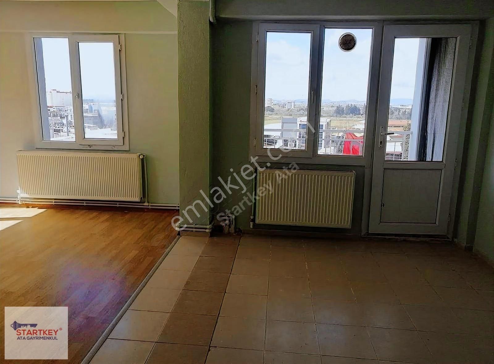 Menemen Zeytinlik Mahallesi 'nde 3+1 Kiralık Daire - Görsel 15