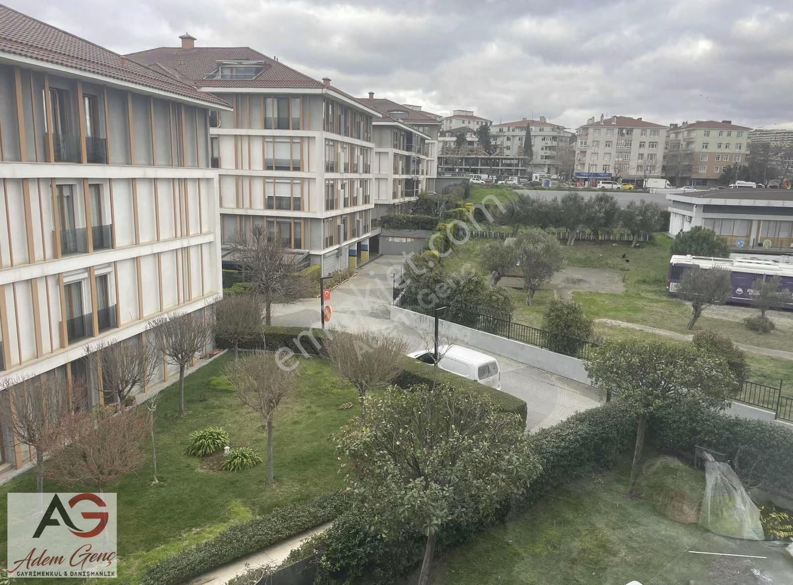 Avcılar Park Sitesi Kiralık 4+1 Daire - Görsel 5