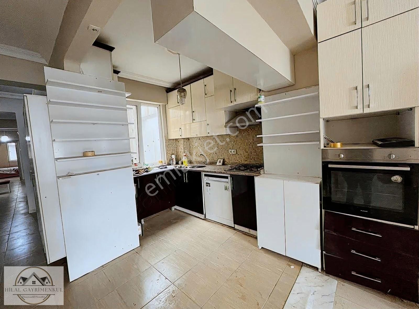 Hilal Gayrimenkulden K.toprakta Tramway Hattında Asansörlü*3+1* - Görsel 12