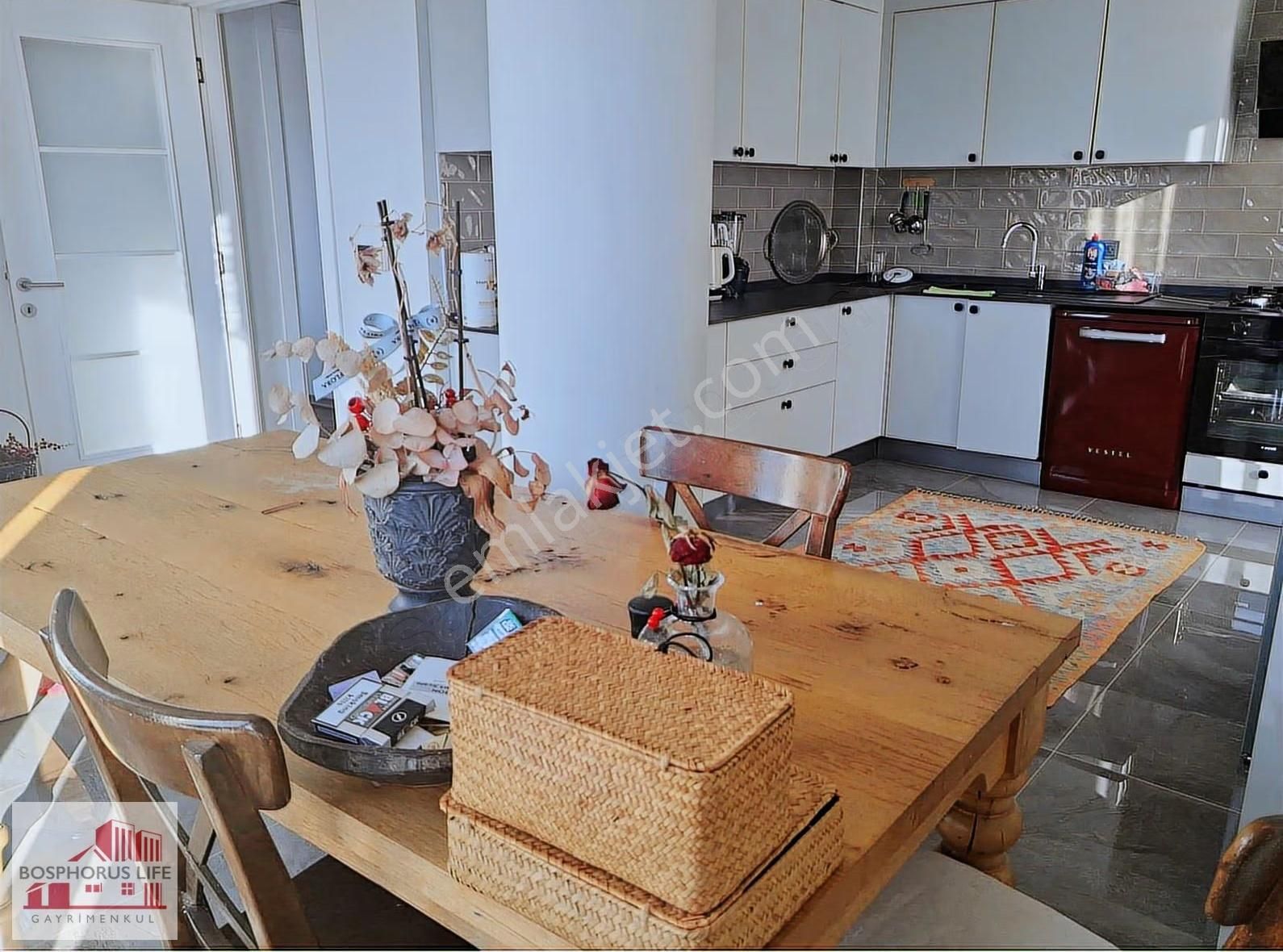 Kandilli'de Yeni Binada Kiralık Lüks Ve Ferah Daire - Görsel 14
