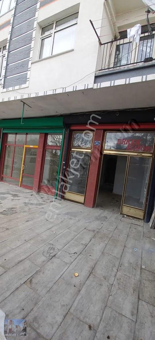 Babür Caddesinde Yan Yana Satılık 2 Dükkan - Görsel 12