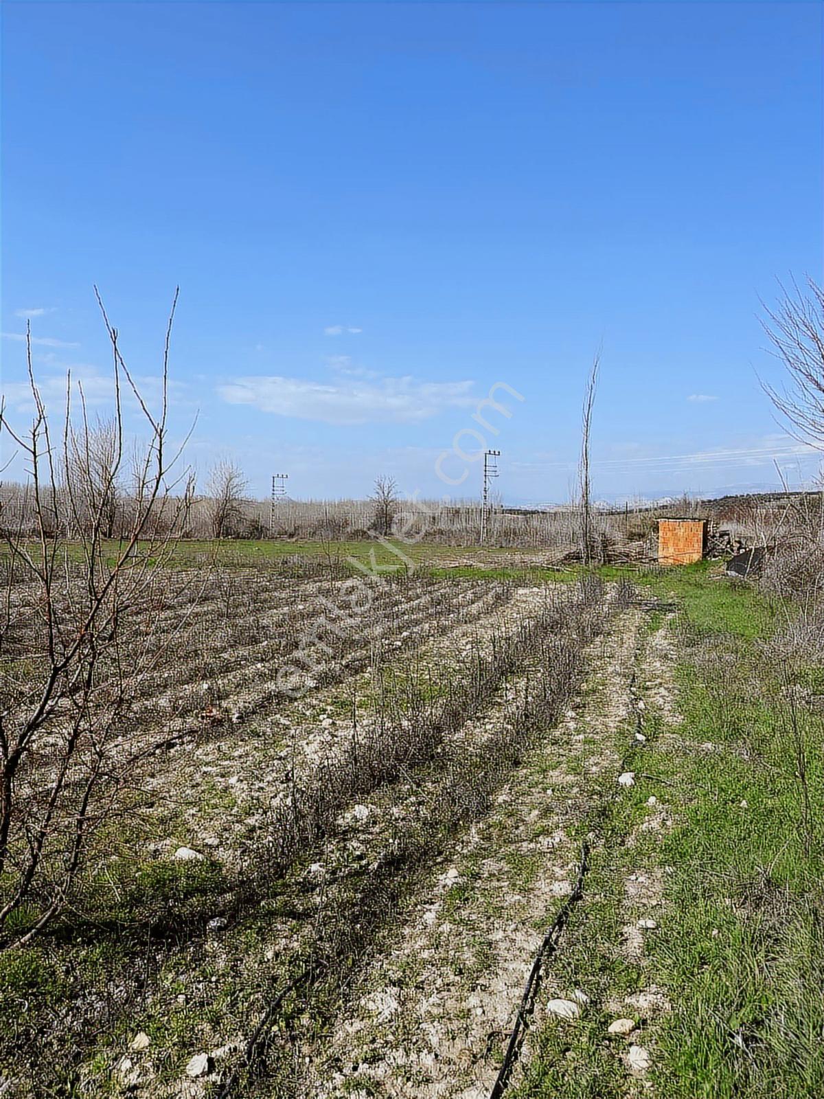 Uçandan Anayol Kenarı Mut - Mersin Anayol Kenarı