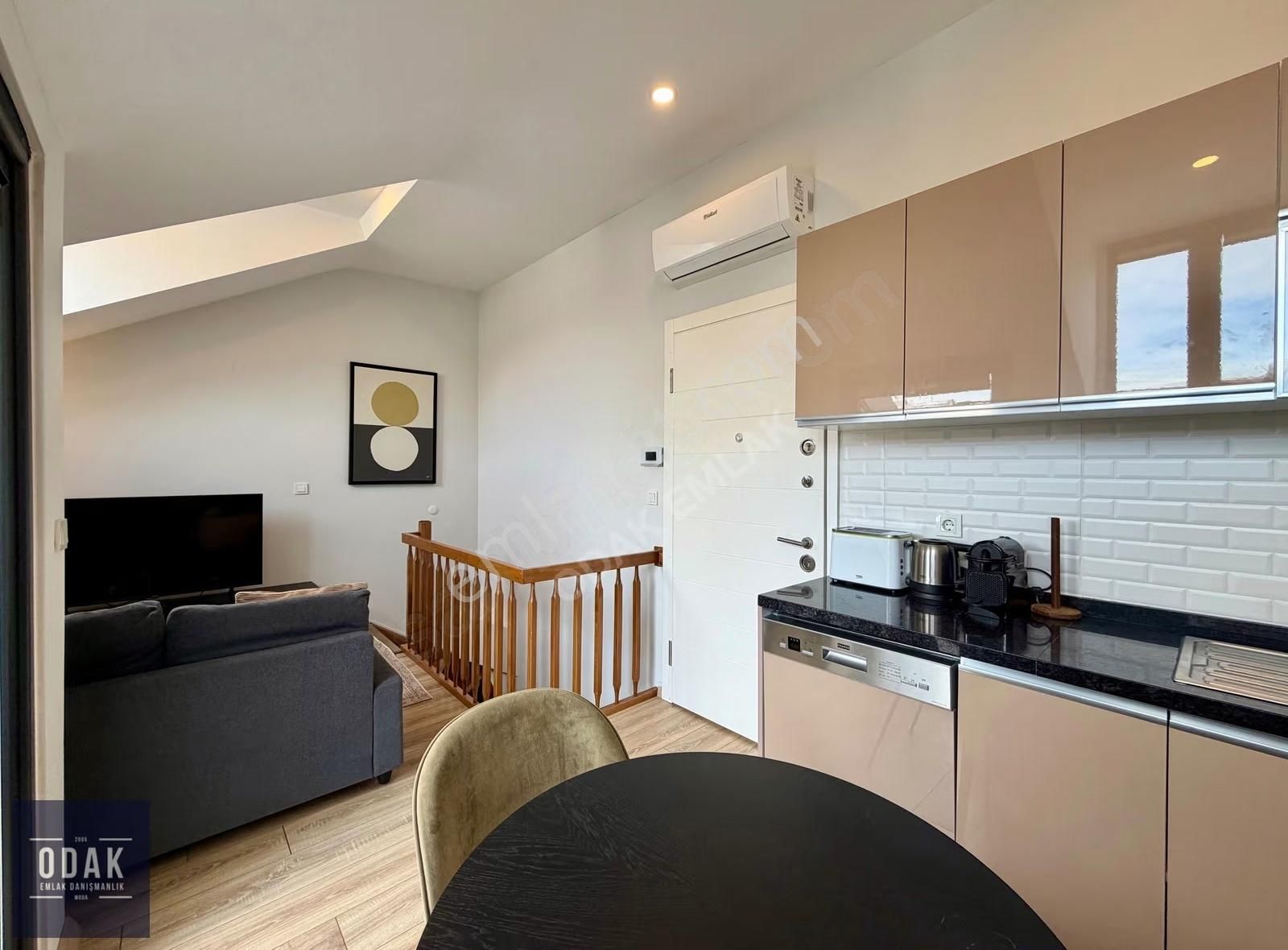 Odak'tan Yeni Binada Teraslı Eşyalı Dubleks - Görsel 16