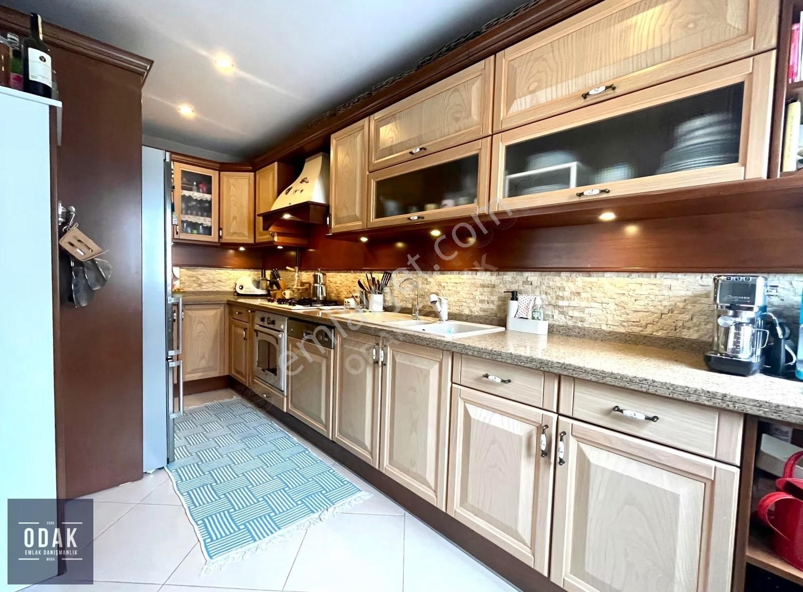 Odak'tan Bağdat Caddesi Üzerinde Genç Bina Da Prestijli Ofis - Görsel 6