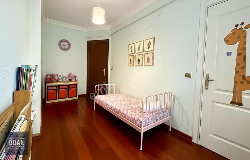 Odak'tan Bağdat Caddesi Üzerinde Genç Bina Da Prestijli Ofis - Görsel 2