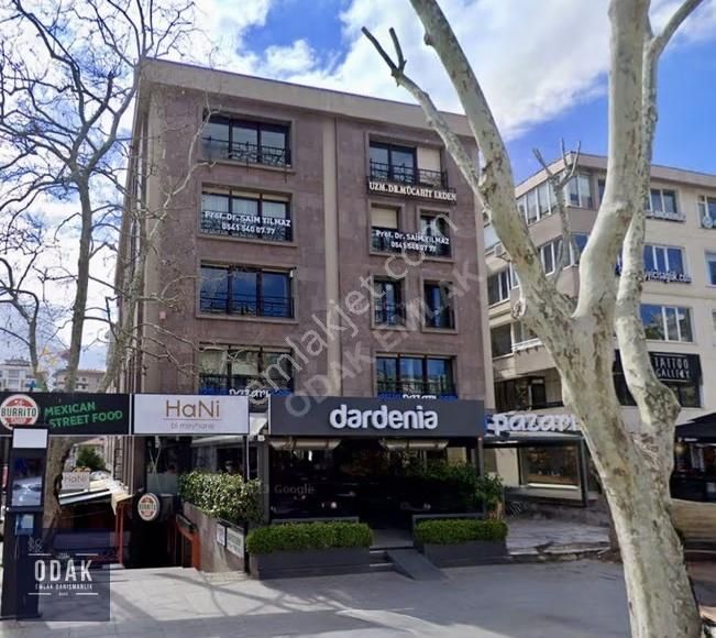 Odak'tan Bağdat Caddesi Üzerinde Genç Bina Da 2+1 Daire - Görsel 13
