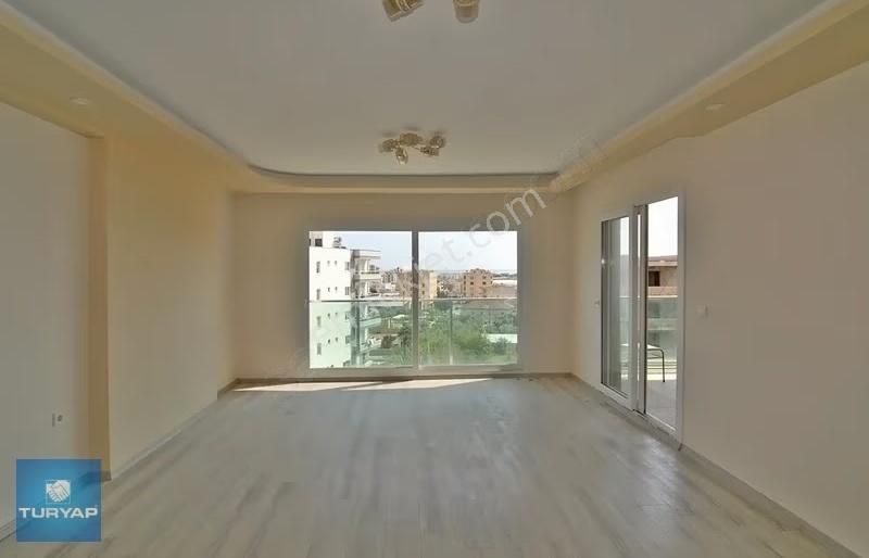 Turyap Erdemli'den Çevre Yolunda Otoparklı Gkb Cepheli 3+1