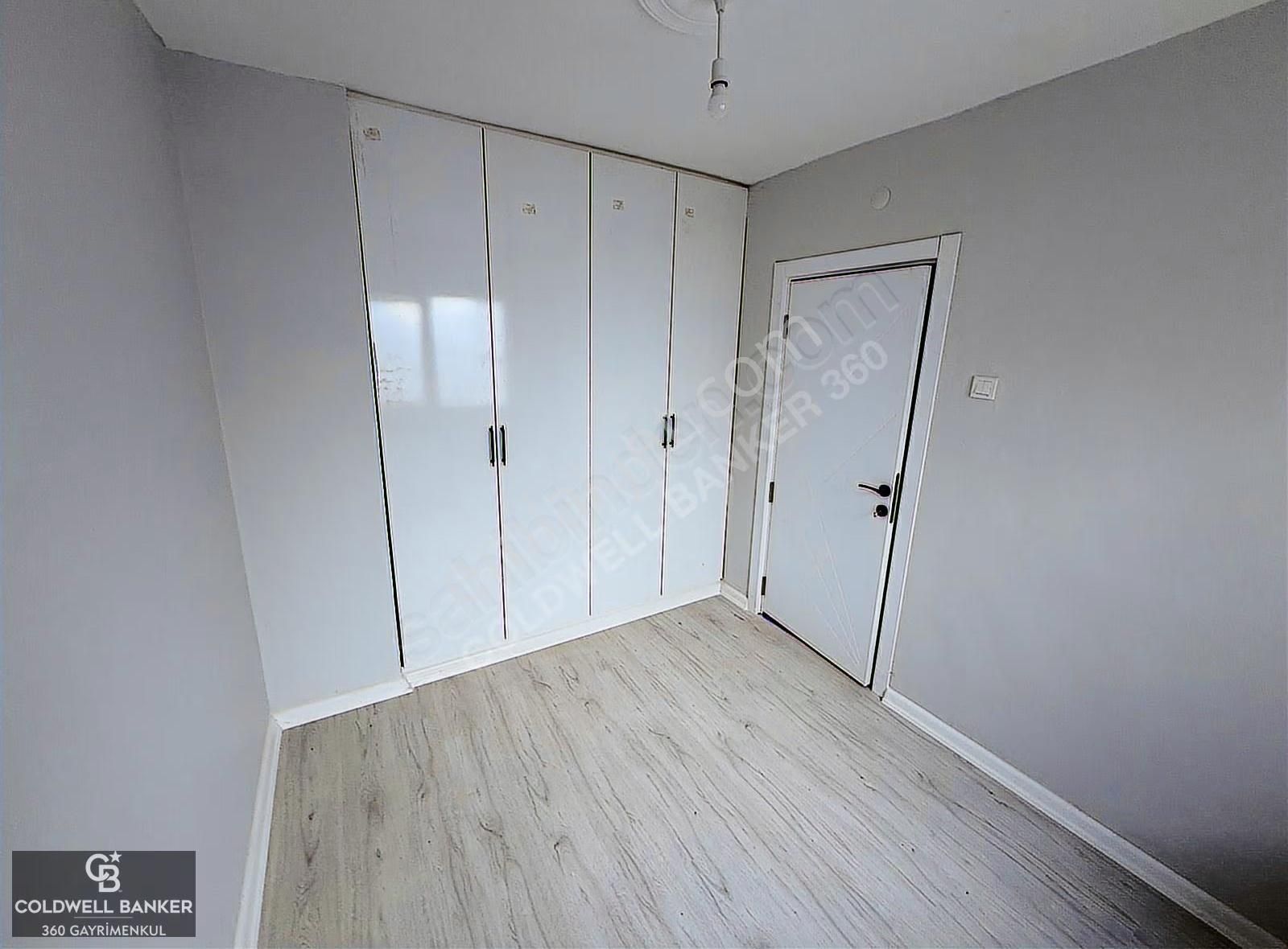 İzmir Güzelyalı'nın Merkezinde Tamamı Yenilenmiş 3+1 Daire - Görsel 18