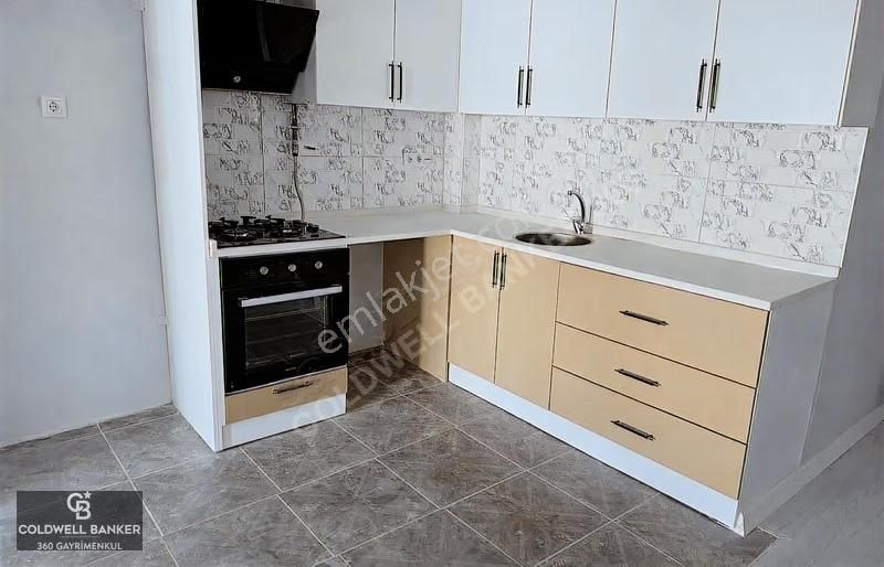 İzmir Güzelyalı'nın Merkezinde Tamamı Yenilenmiş 3+1 Daire - Görsel 11