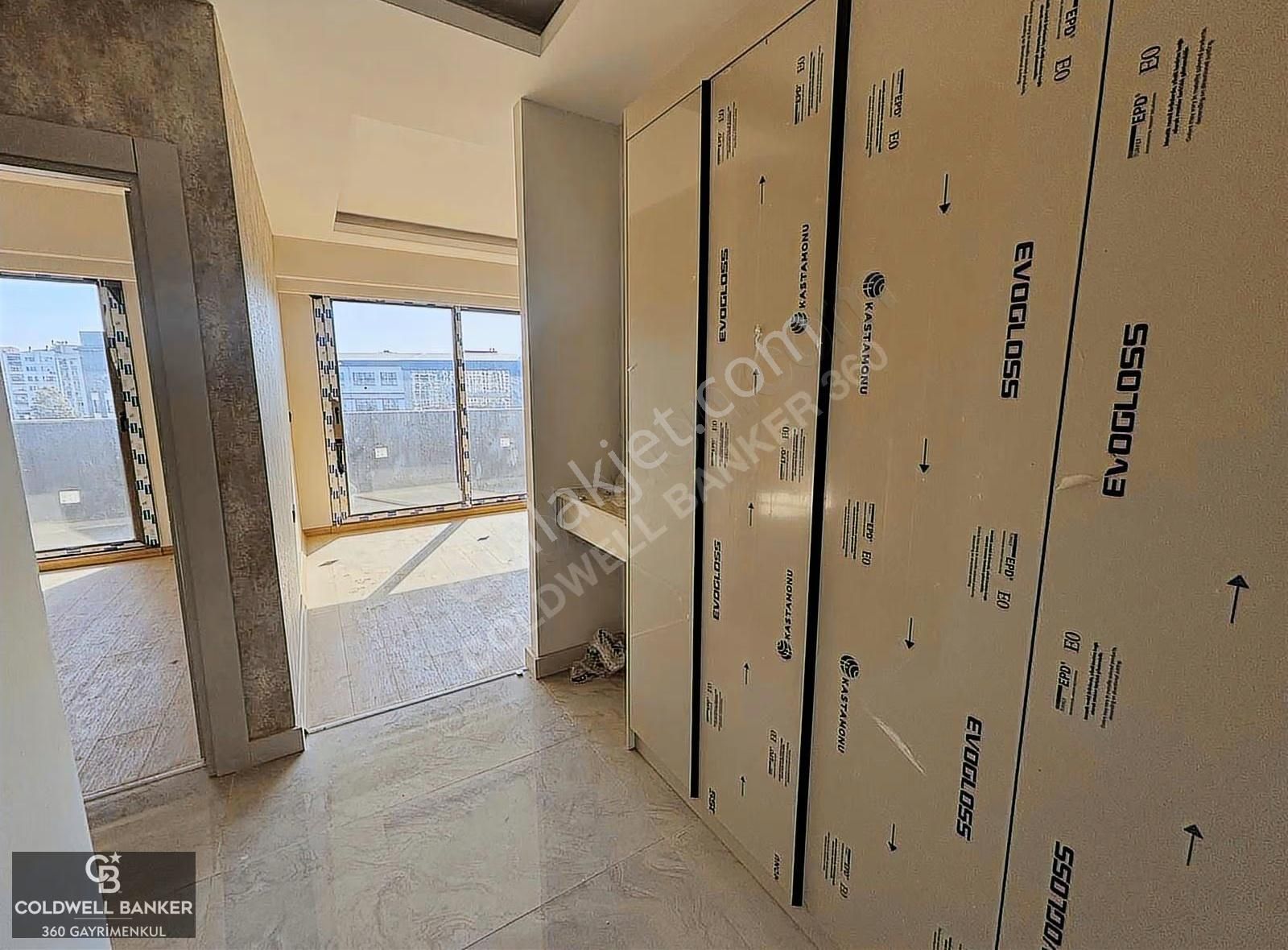 Karşıyaka, İmbatlı Mahallesinde Kiralık 1+1 Daire - Görsel 23