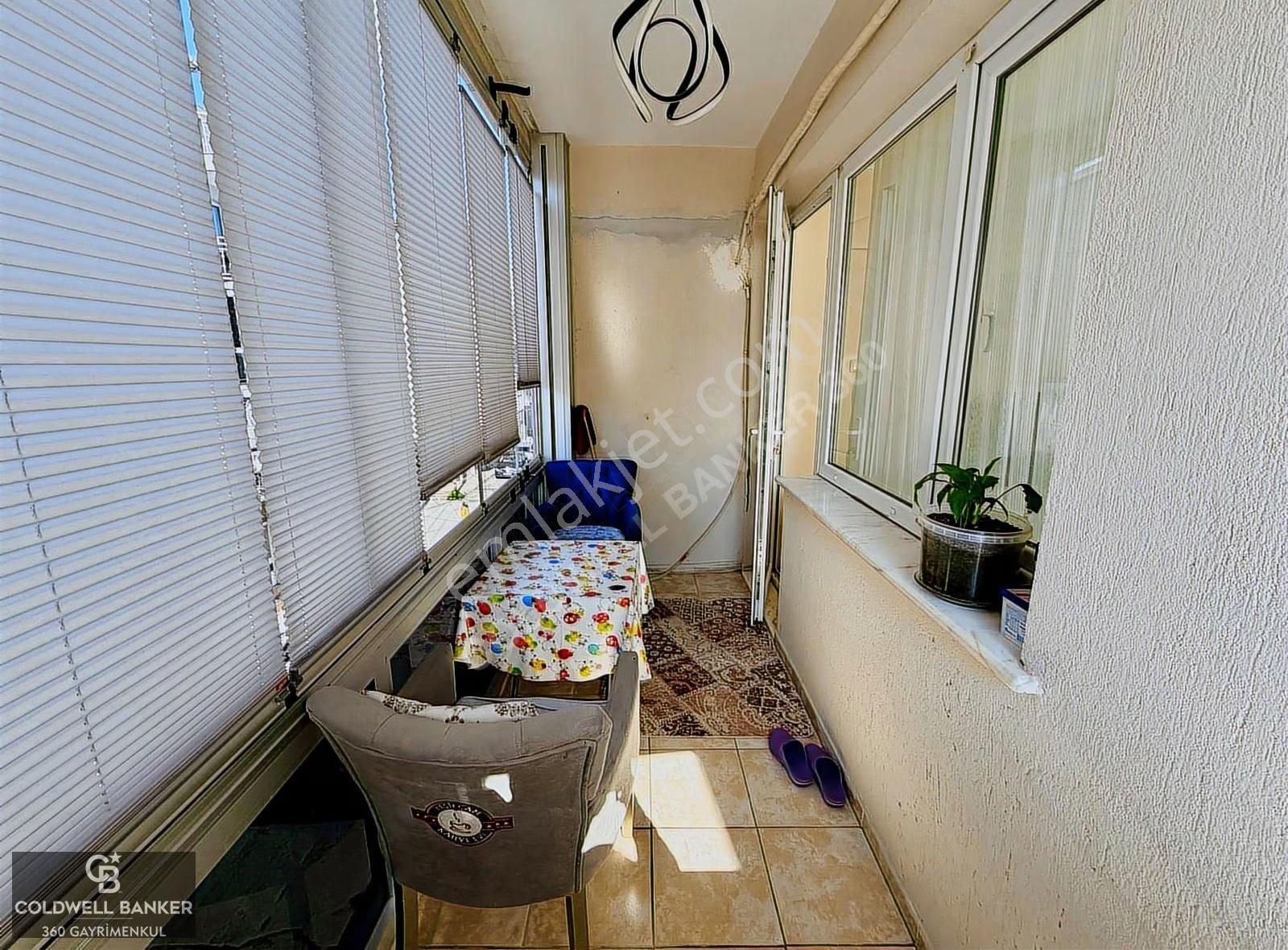 İzmir Bornova Yeşilova' Da Satılık Ara Kat Ferah 3+1 Daire - Görsel 5