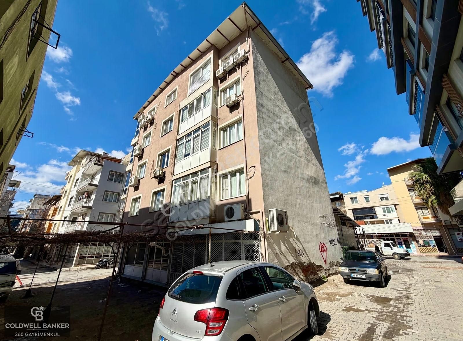 İzmir Bornova Yeşilova' Da Satılık Ara Kat Ferah 3+1 Daire - Görsel 7