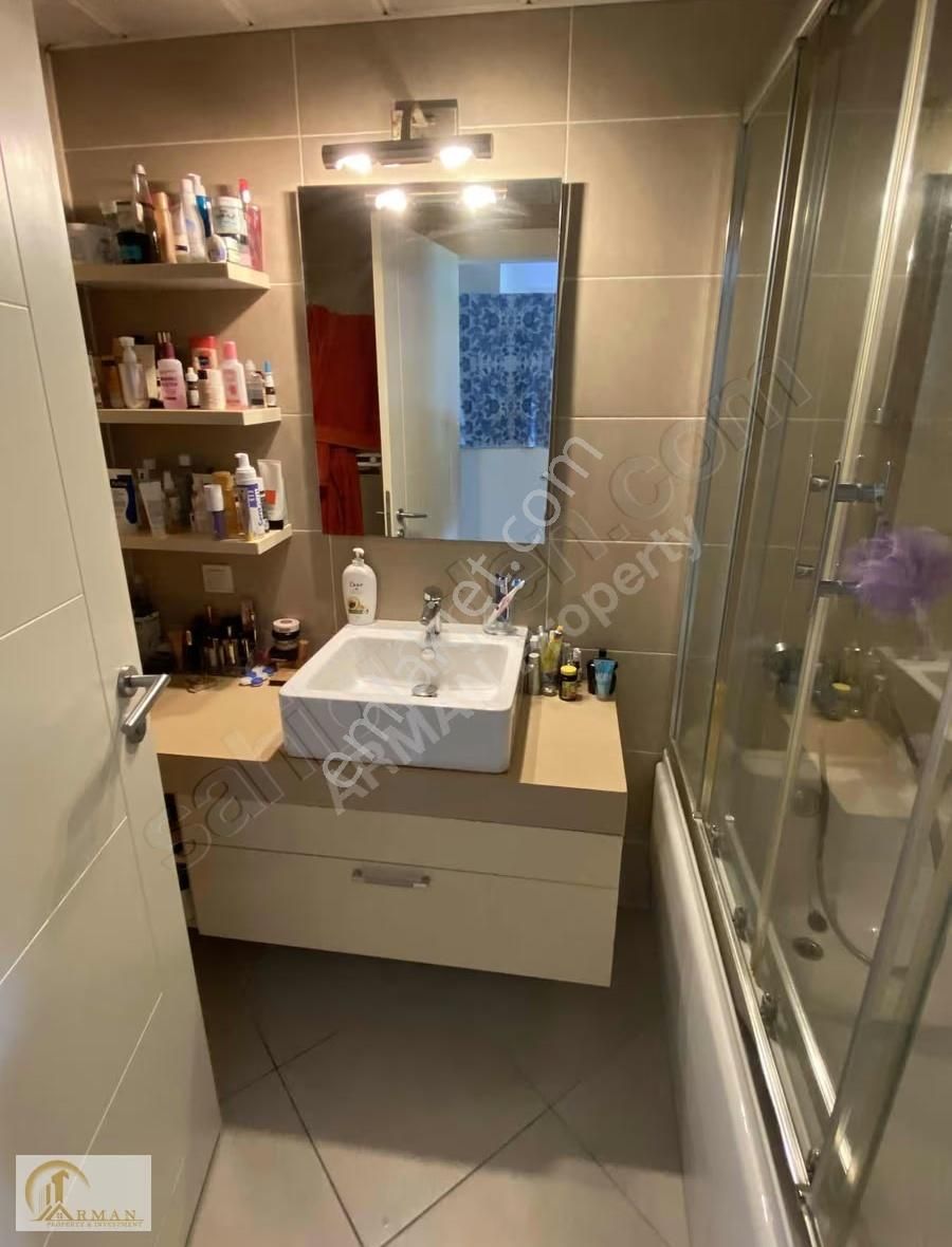 Blox Haliç 2 Sitesinde Yüksek Kat Balkonlu Önü Açık 2+1 Daire - Görsel 8