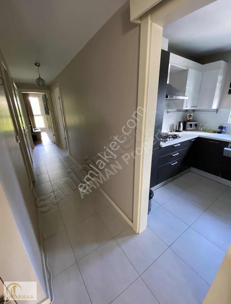 Blox Haliç 2 Sitesinde Yüksek Kat Balkonlu Önü Açık 2+1 Daire - Görsel 5