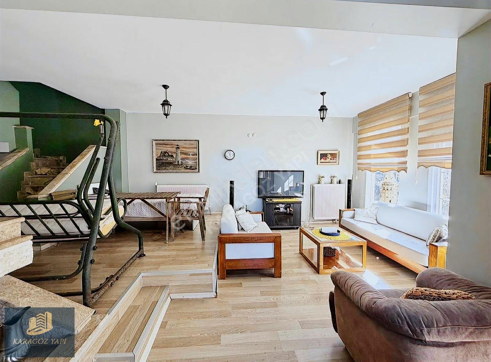 Karagöz Yapıdan- Evren Tatil Sitesinde 3 Katlı 4+1 Satılık Villa - Görsel 26
