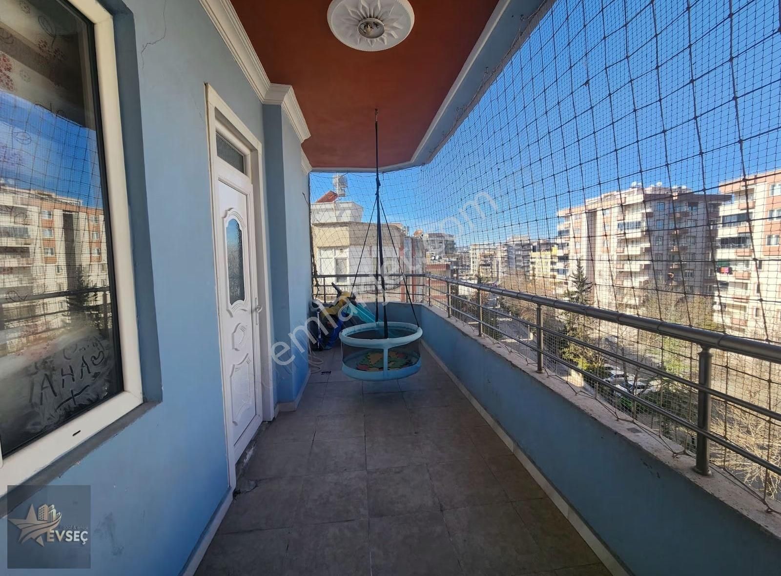 Evseçten 35 Metre Yol Üzerinde 5 Odalı Masrafsız Satılık Daire - Görsel 19