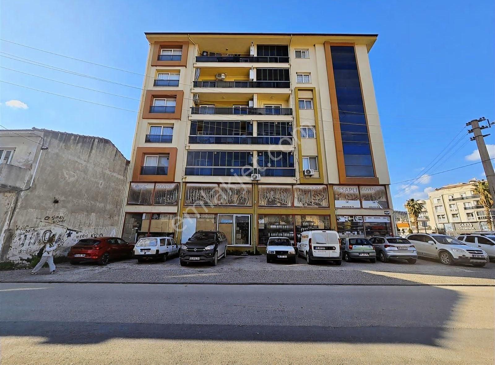 Söke'de Merkezi Lokasyonda Kiralık Geniş 2+1 Daire, Dogalgazl - Görsel 22