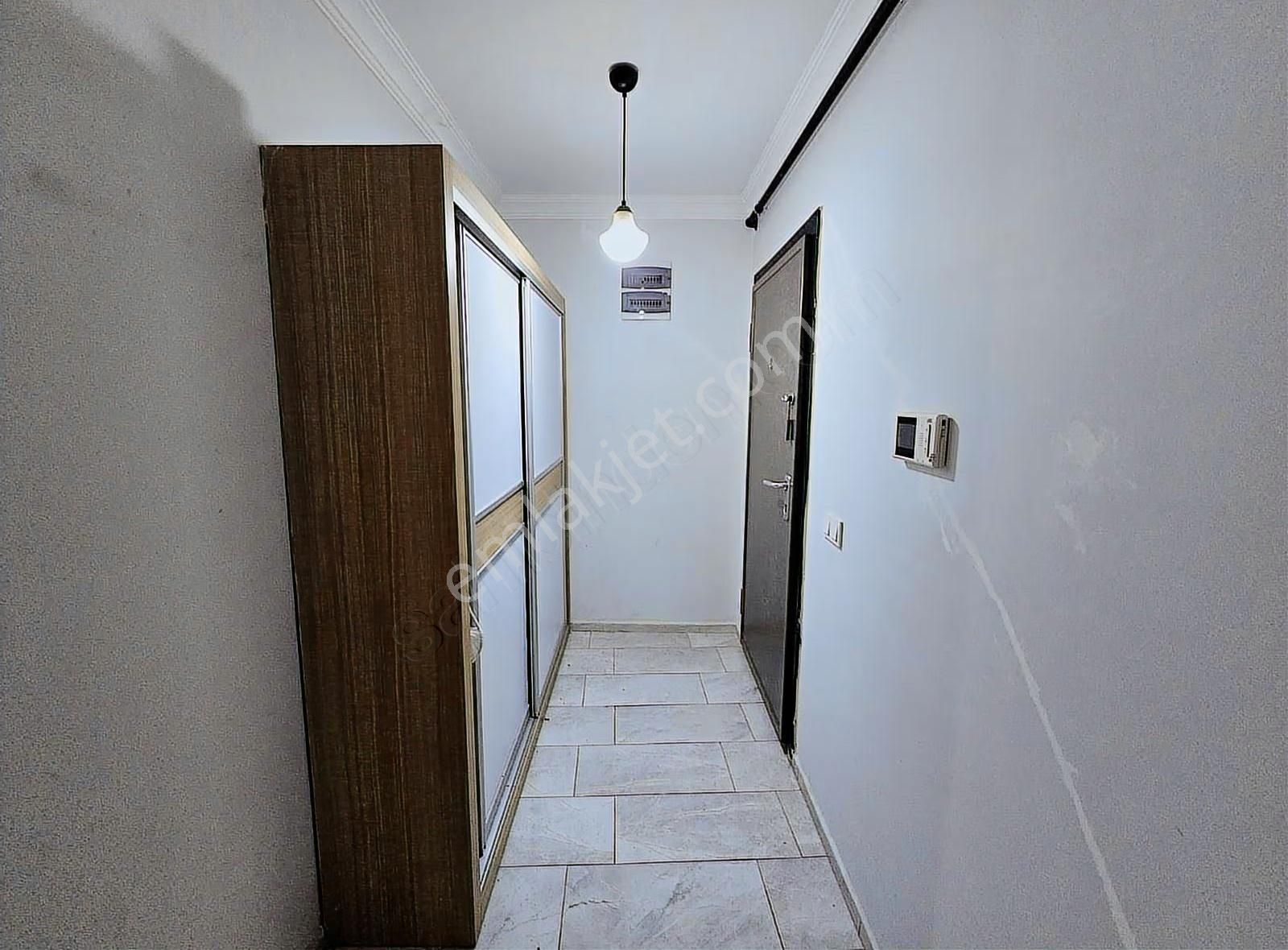 Söke'de Merkezi Lokasyonda Kiralık Geniş 2+1 Daire, Dogalgazl - Görsel 10