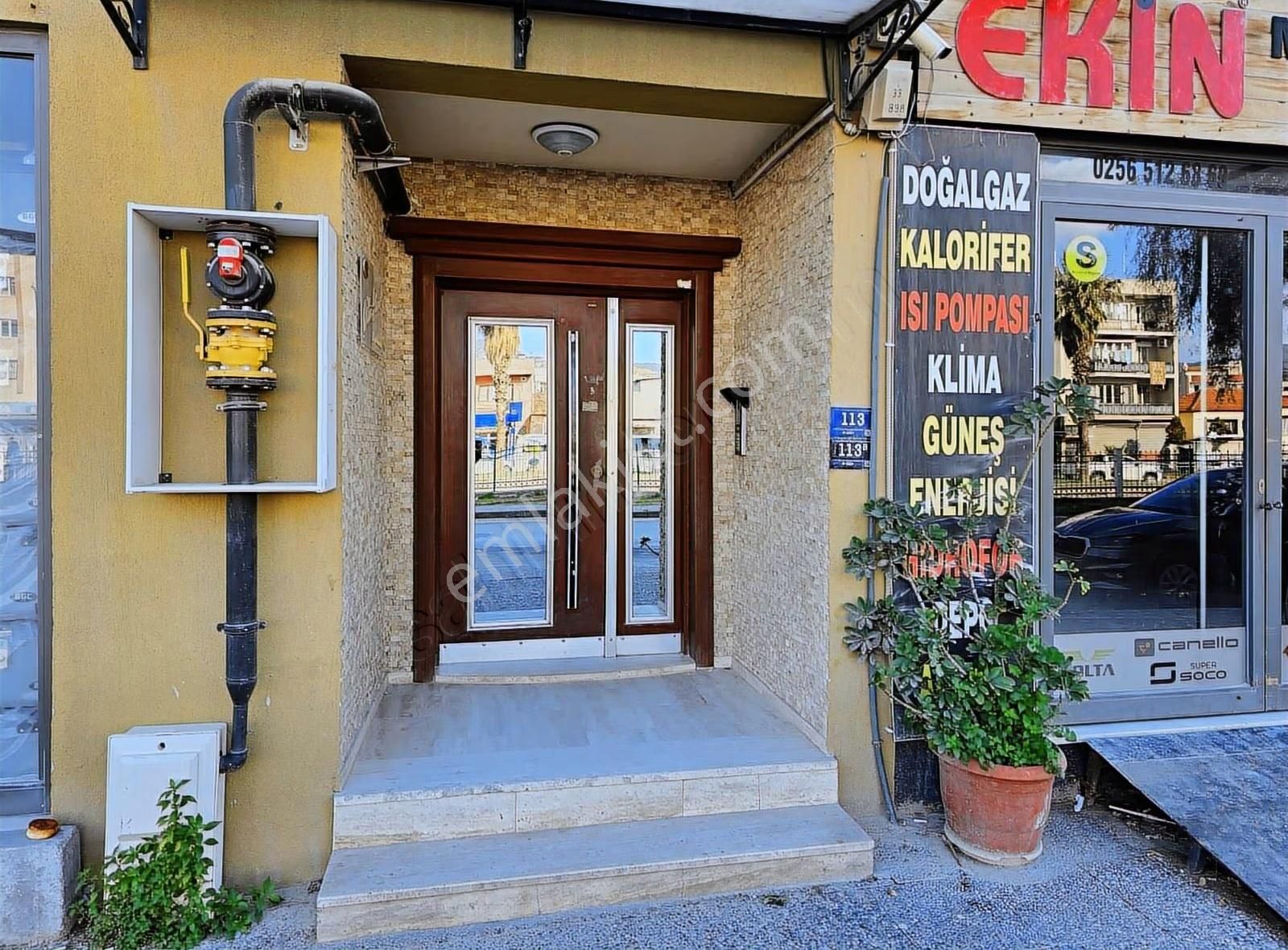 Söke'de Merkezi Lokasyonda Kiralık Geniş 2+1 Daire, Dogalgazl - Görsel 17