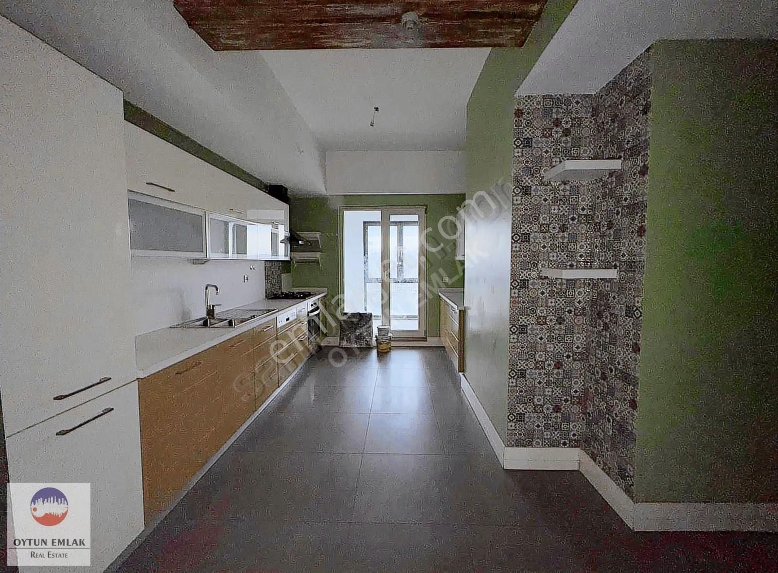 İstanbul Sarayları 4,5+1 Kilerli Balkon Ve Teraslı 301 M² Daire - Görsel 32