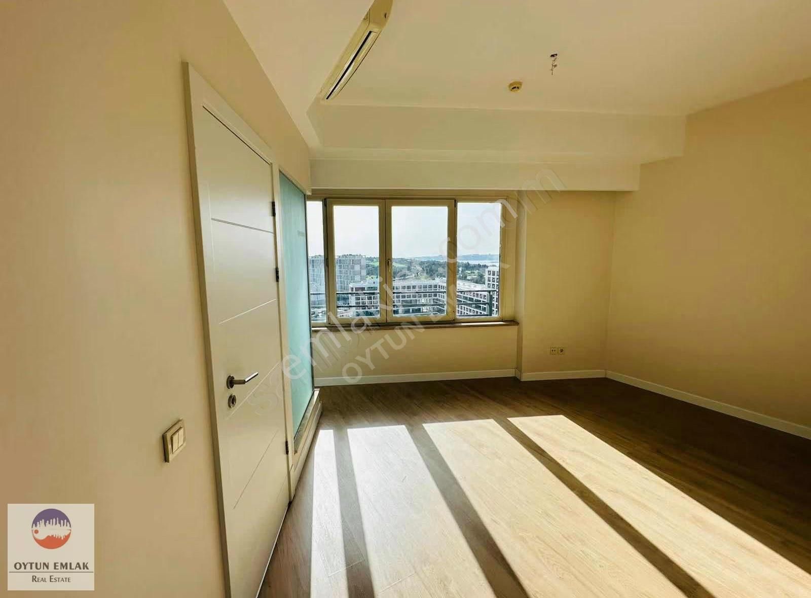 Bosphorus Cıty Göl Kule'de Kiralık 2+1 Balkonlu Daire 128 M² - Görsel 15