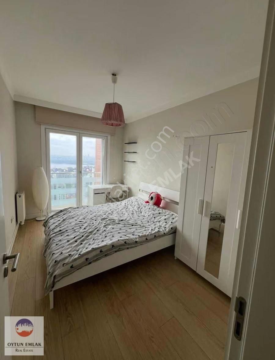Tema İstanbul Göl Manzaralı Eşyalı Kiralık 3+1 Daire 147 M² - Görsel 2