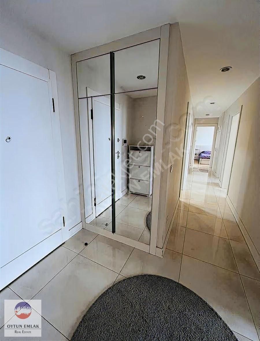 Tema İstanbul Göl Manzaralı Eşyalı Kiralık 3+1 Daire 147 M² - Görsel 17