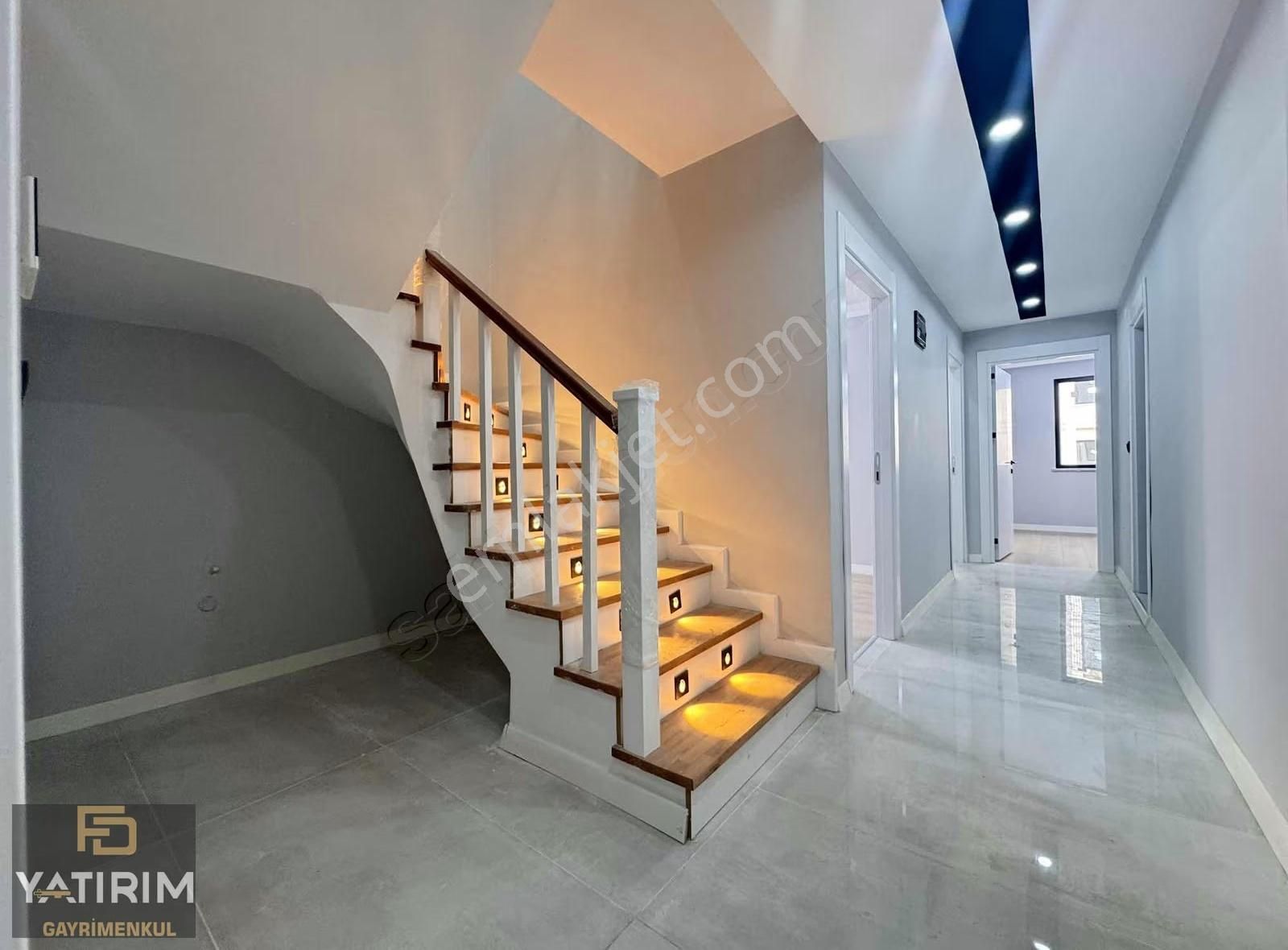 Bayramoğlu Merkezde Asansörlü Lüx 4+1 235 M2 Çatı Dubleks - Görsel 17