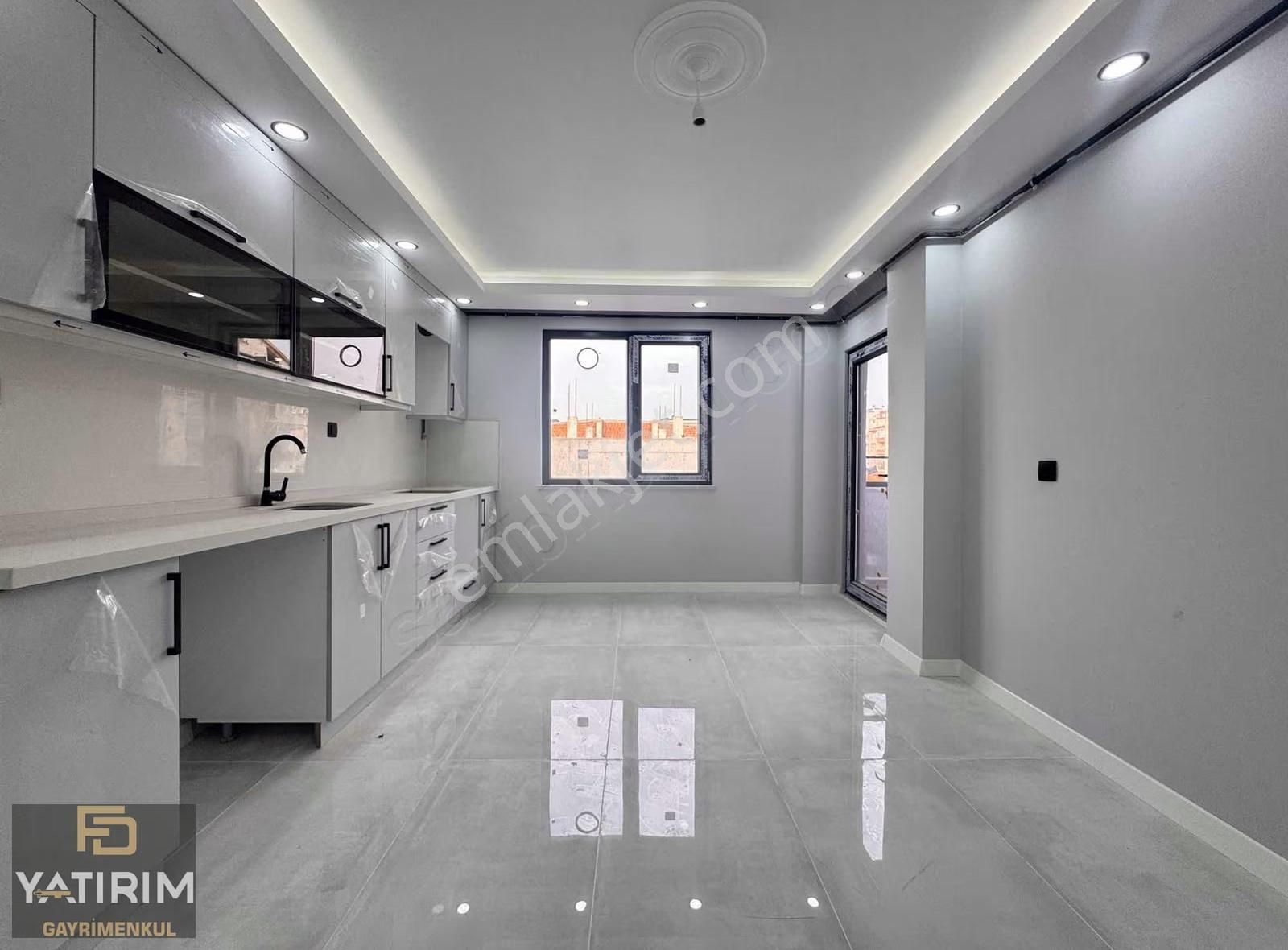 Bayramoğlu Merkezde Asansörlü Lüx 4+1 235 M2 Çatı Dubleks - Görsel 21