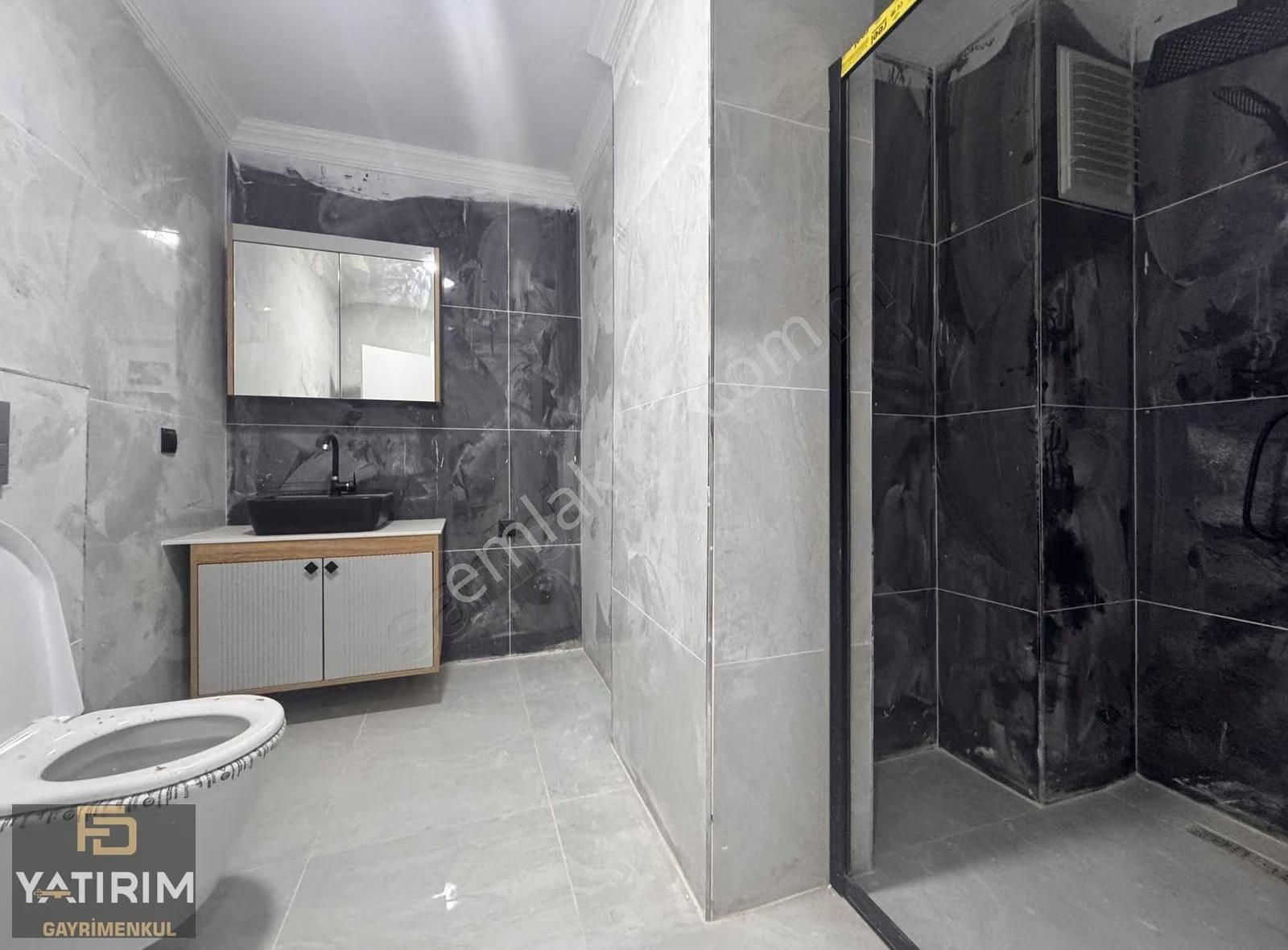 Bayramoğlu Merkezde Asansörlü Lüx 4+1 235 M2 Çatı Dubleks - Görsel 16