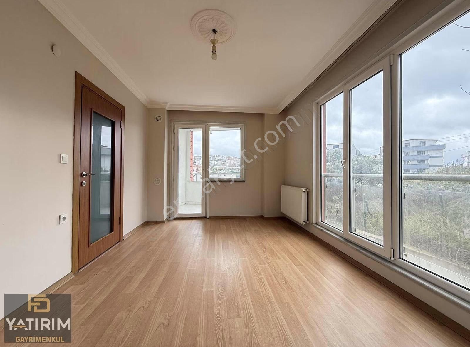 Ekihisar Kavşağı Yakını 2+1 Giriş Kat Daire