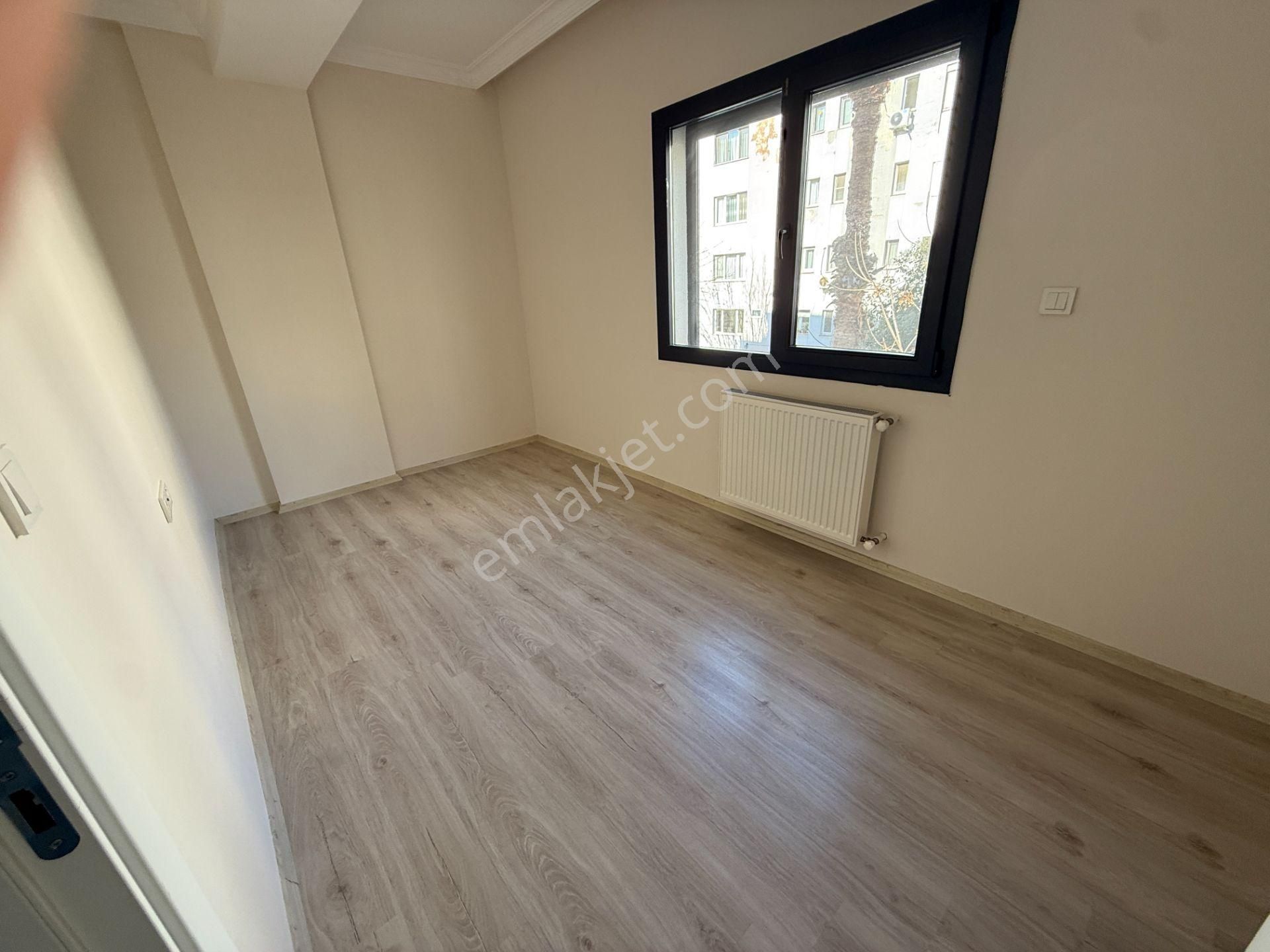 Bostanlı Kiralık 3+1 Daire Ara Kat Otoparklı Genç Bina - Görsel 20