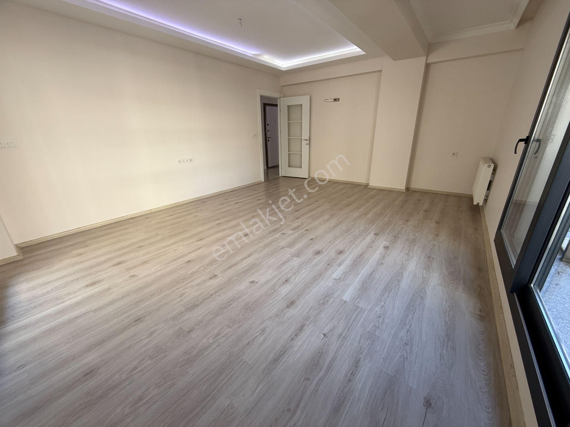 Bostanlı Kiralık 3+1 Daire Ara Kat Otoparklı Genç Bina - Görsel 6