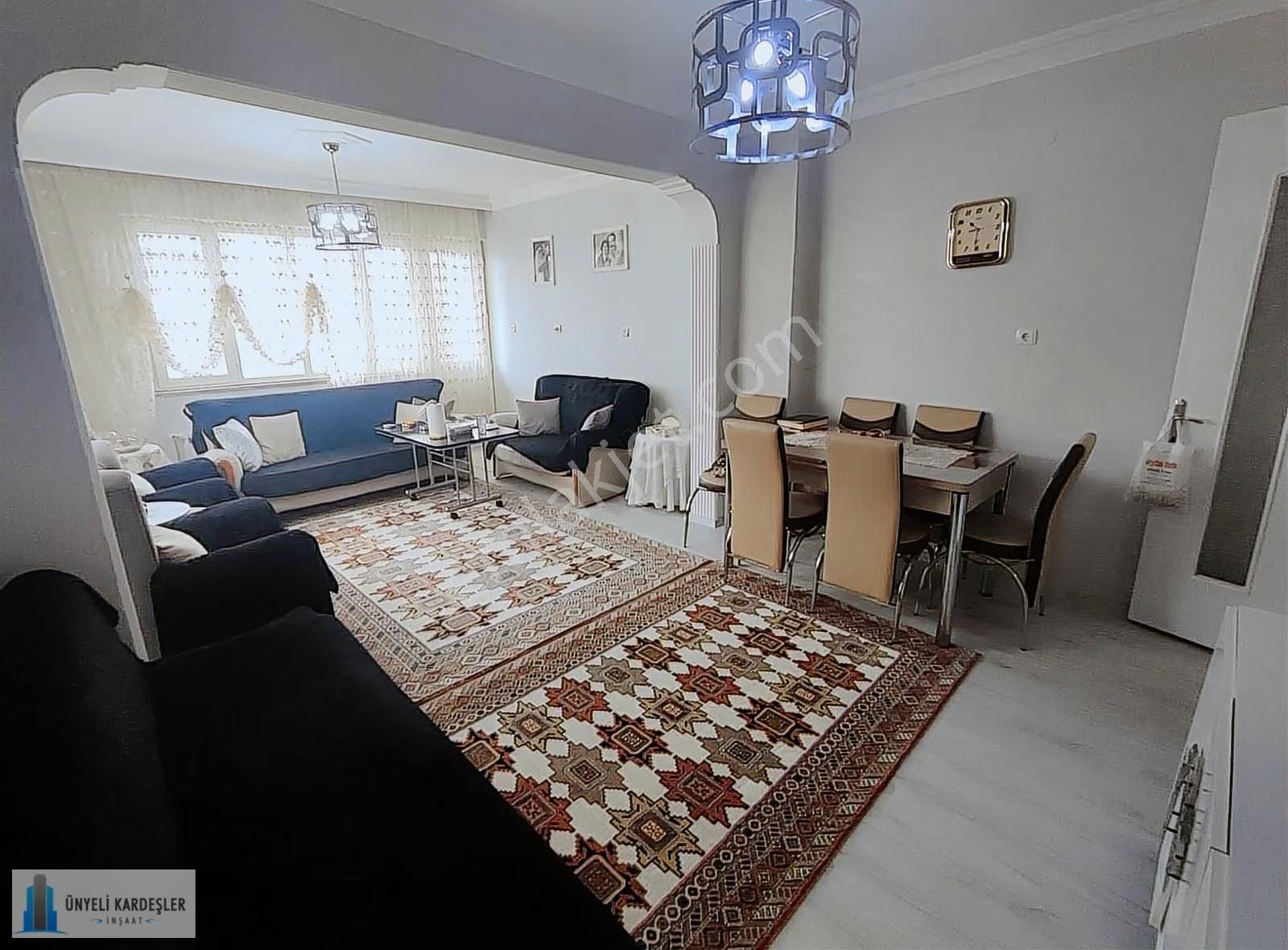 Saltak Caddesi'nde 2+1 İçi Tadilatlı Daire - Görsel 12