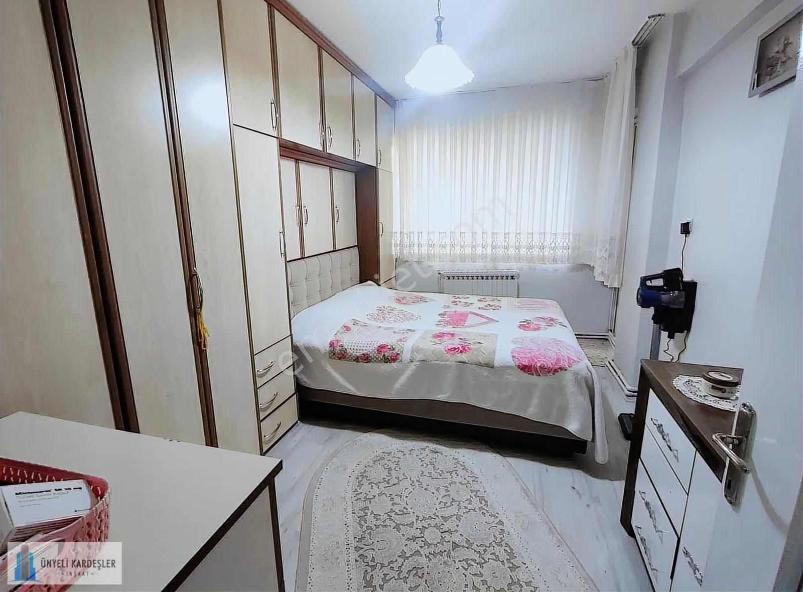 Saltak Caddesi'nde 2+1 İçi Tadilatlı Daire - Görsel 24