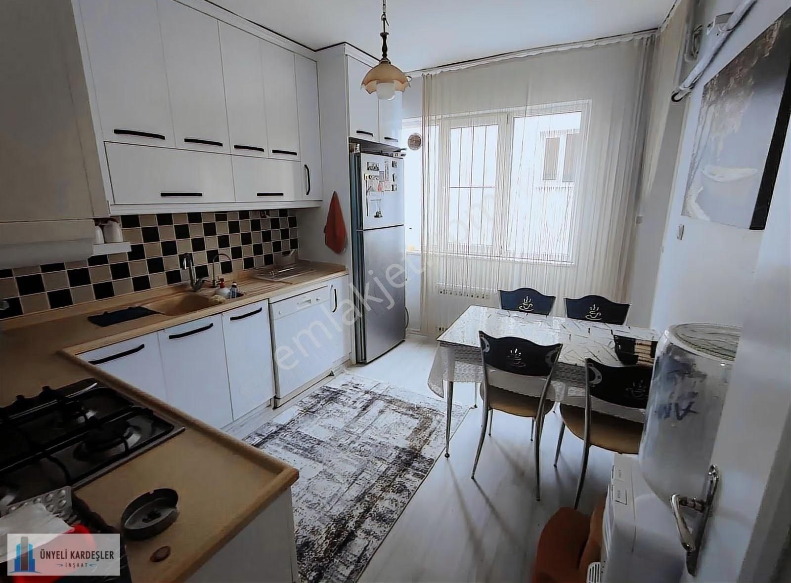 Saltak Caddesi'nde 2+1 İçi Tadilatlı Daire - Görsel 20