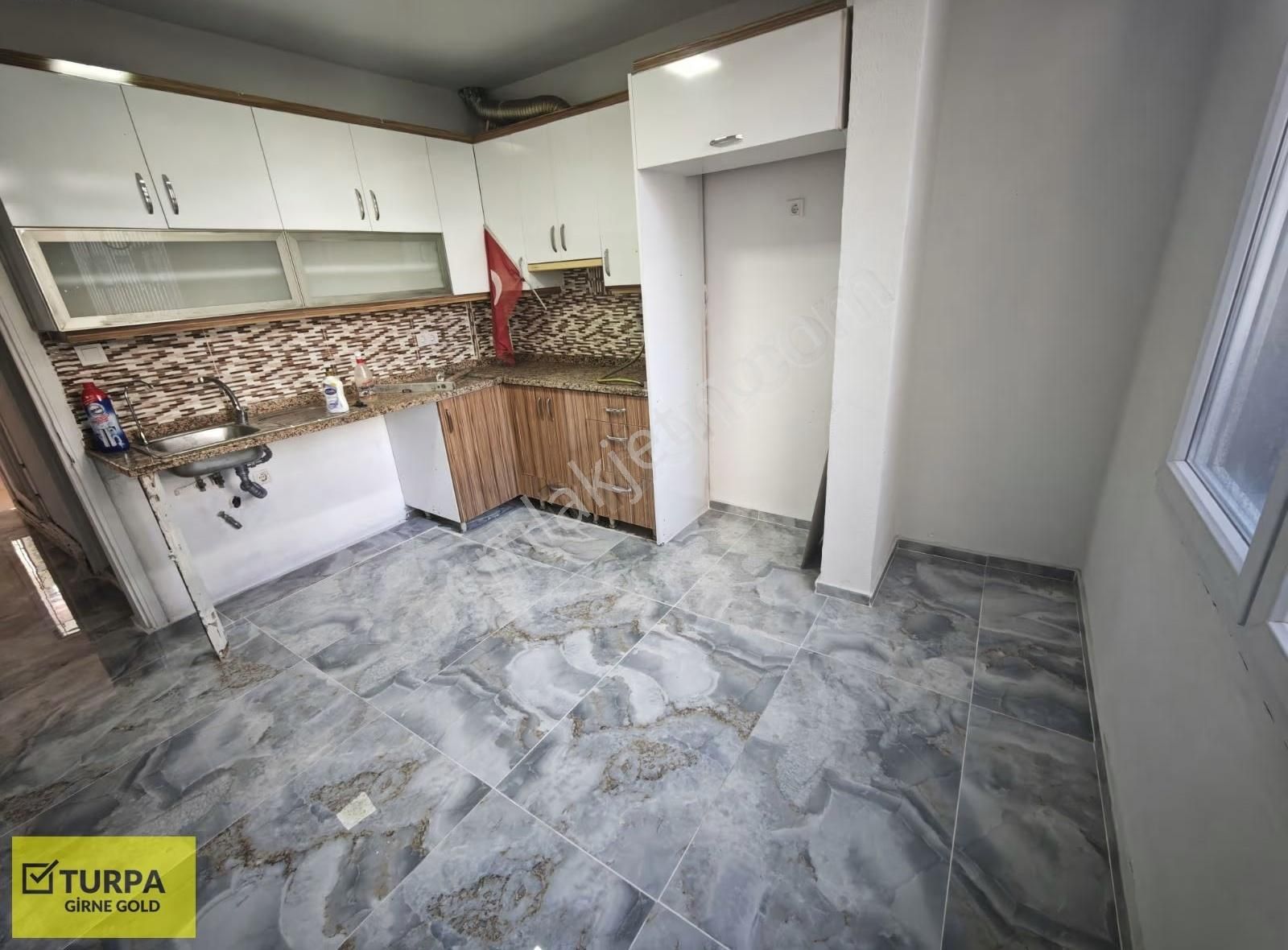 Y.girne'de Tadilatlı, Şehir Hastanesine 10 Dk 3+1 Kiralık Daire - Görsel 35