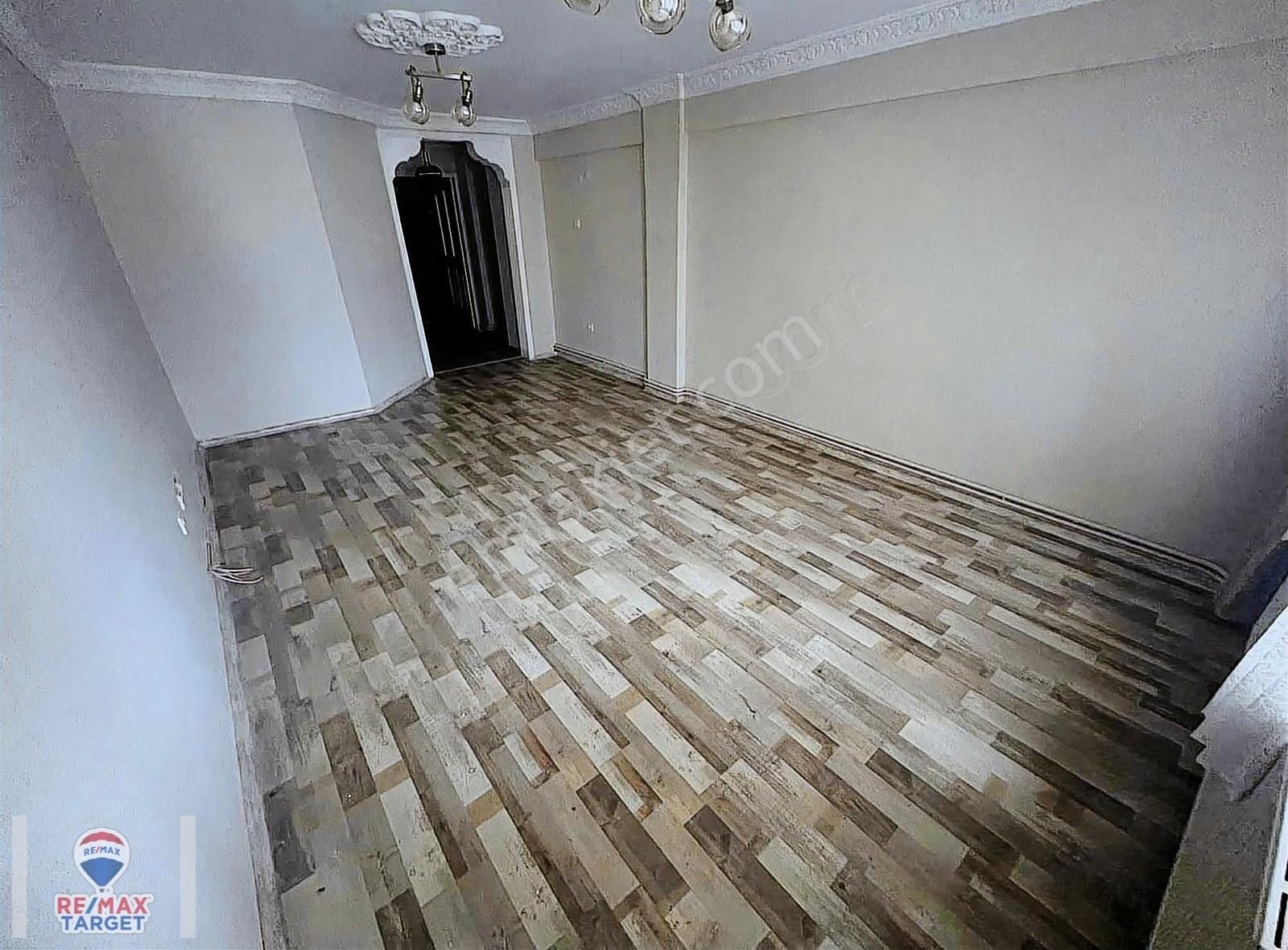 Girne Caddesı Üzerınde 2+1 Kılerlı Kıralık Daıre - Görsel 13