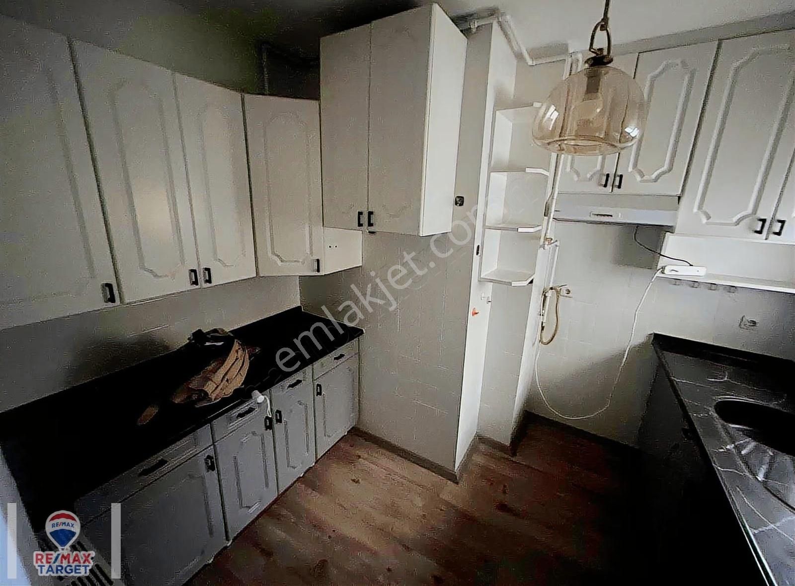 Girne Caddesı Üzerınde 2+1 Kılerlı Kıralık Daıre - Görsel 8