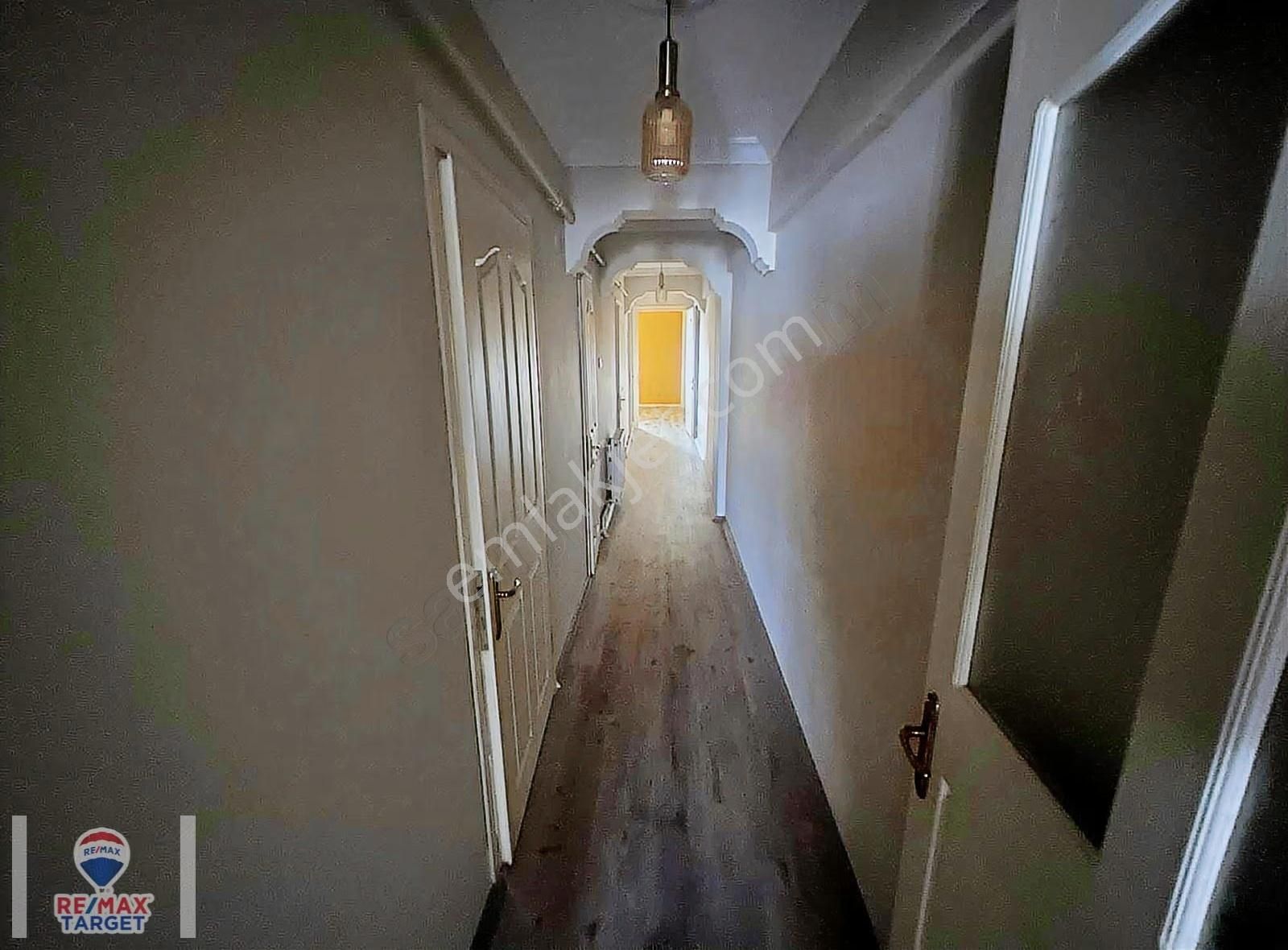 Girne Caddesı Üzerınde 2+1 Kılerlı Kıralık Daıre - Görsel 3