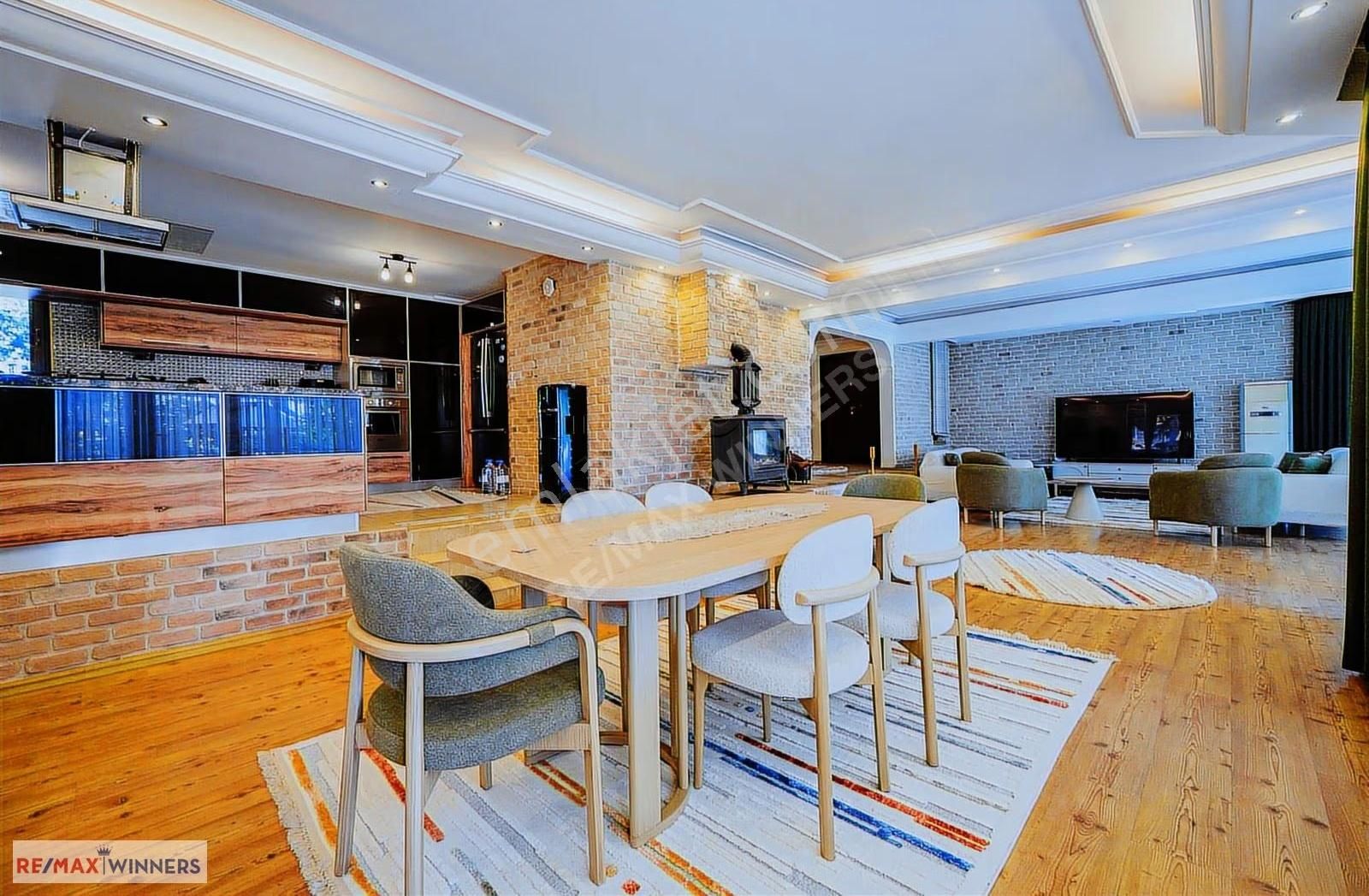 Duacı'da 890 M² Arsa İçinde Satılık Lüks 7+1 Villa - Görsel 14