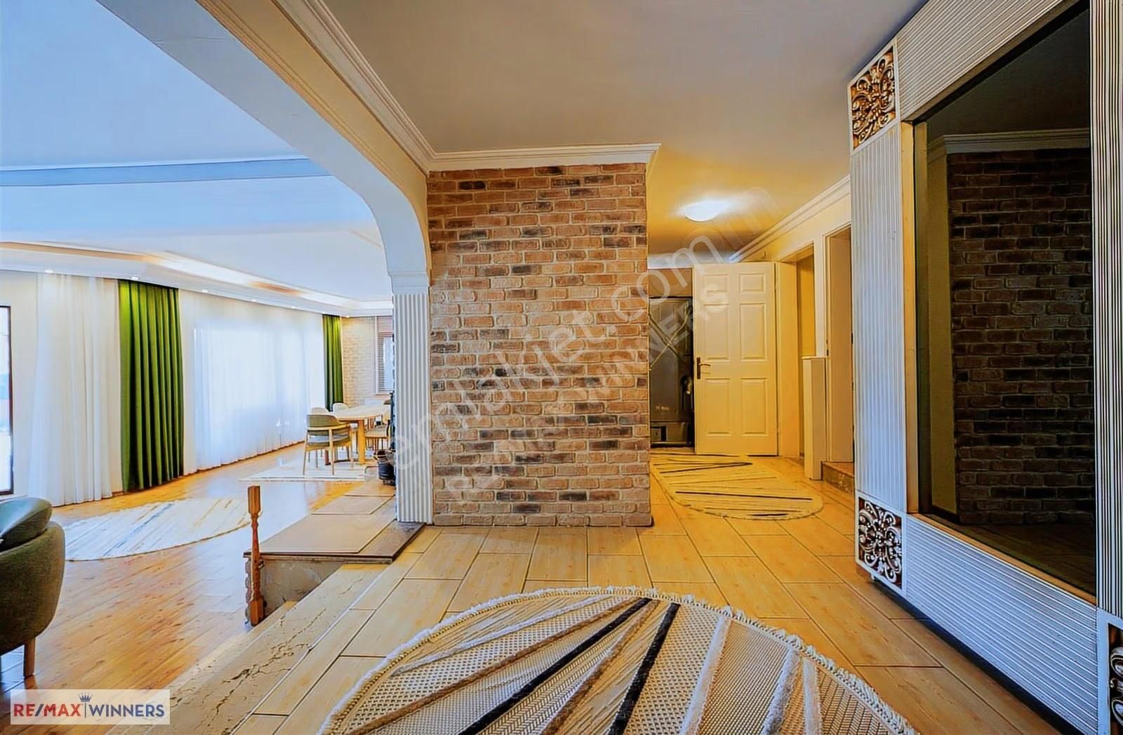 Duacı'da 890 M² Arsa İçinde Satılık Lüks 7+1 Villa - Görsel 15