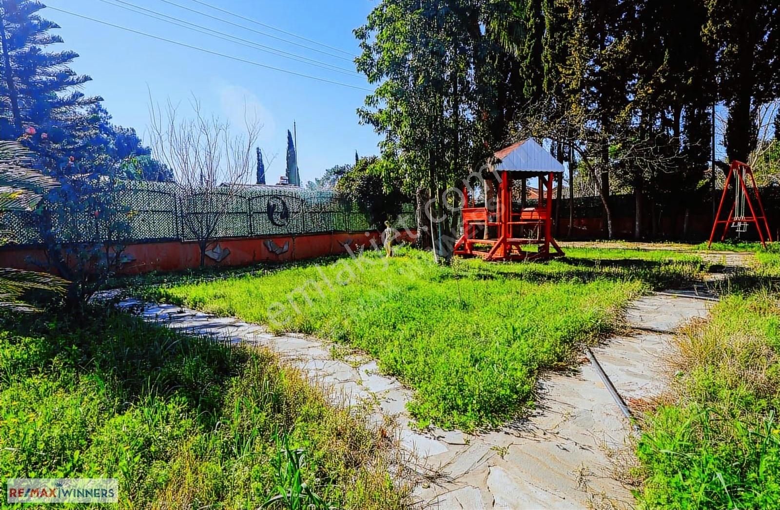 Duacı'da 890 M² Arsa İçinde Satılık Lüks 7+1 Villa - Görsel 4