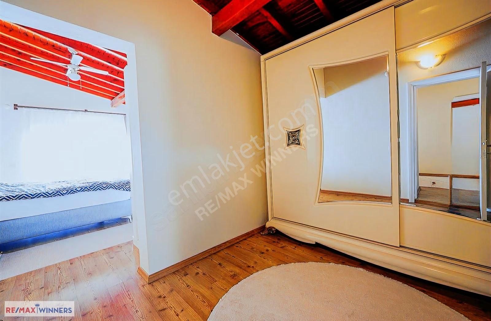 Duacı'da 890 M² Arsa İçinde Satılık Lüks 7+1 Villa - Görsel 19