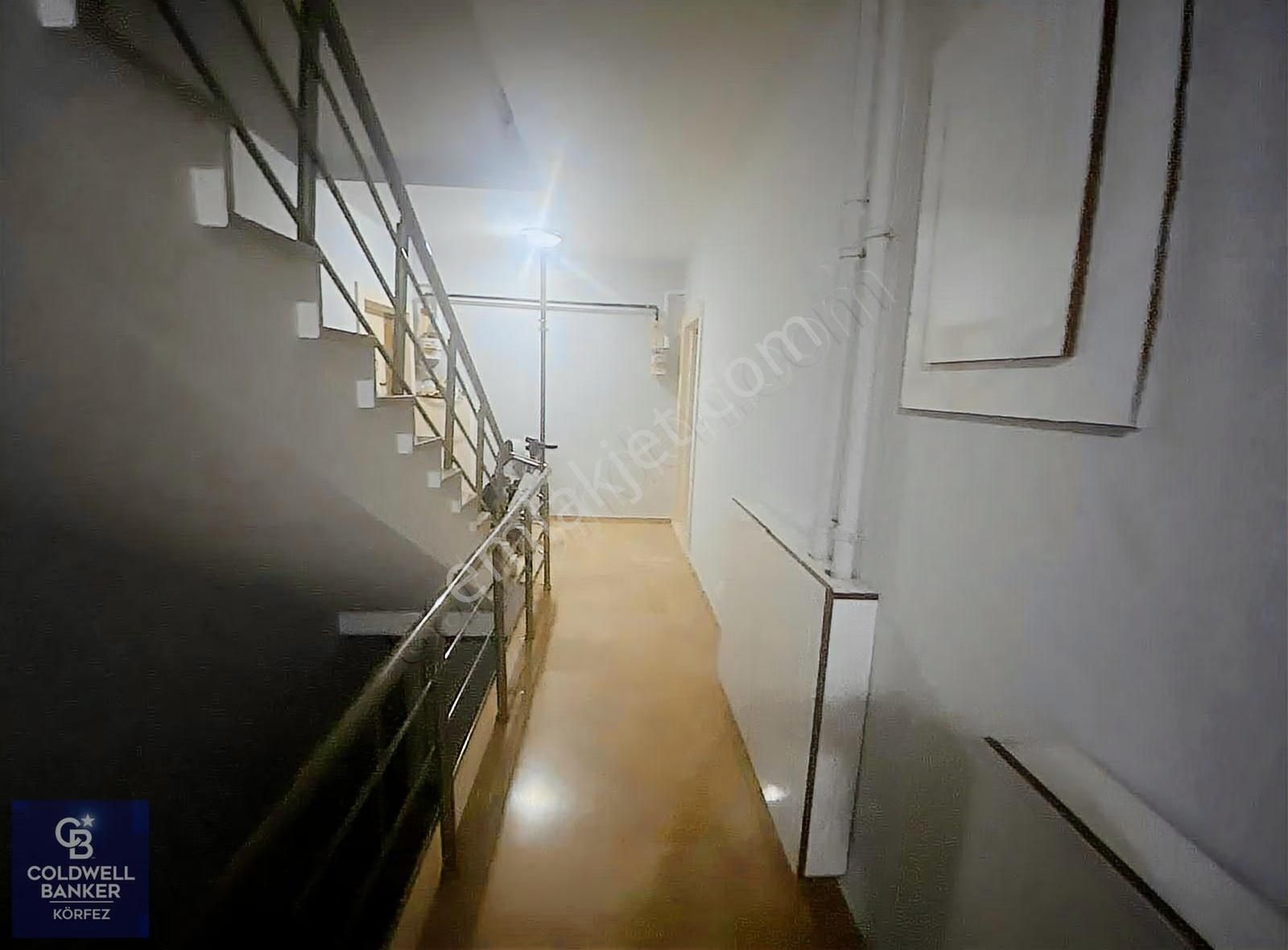 Kadıköyde 2+1 Ayrı Mutfaklı Doğalgazlı Kiralık - Görsel 9