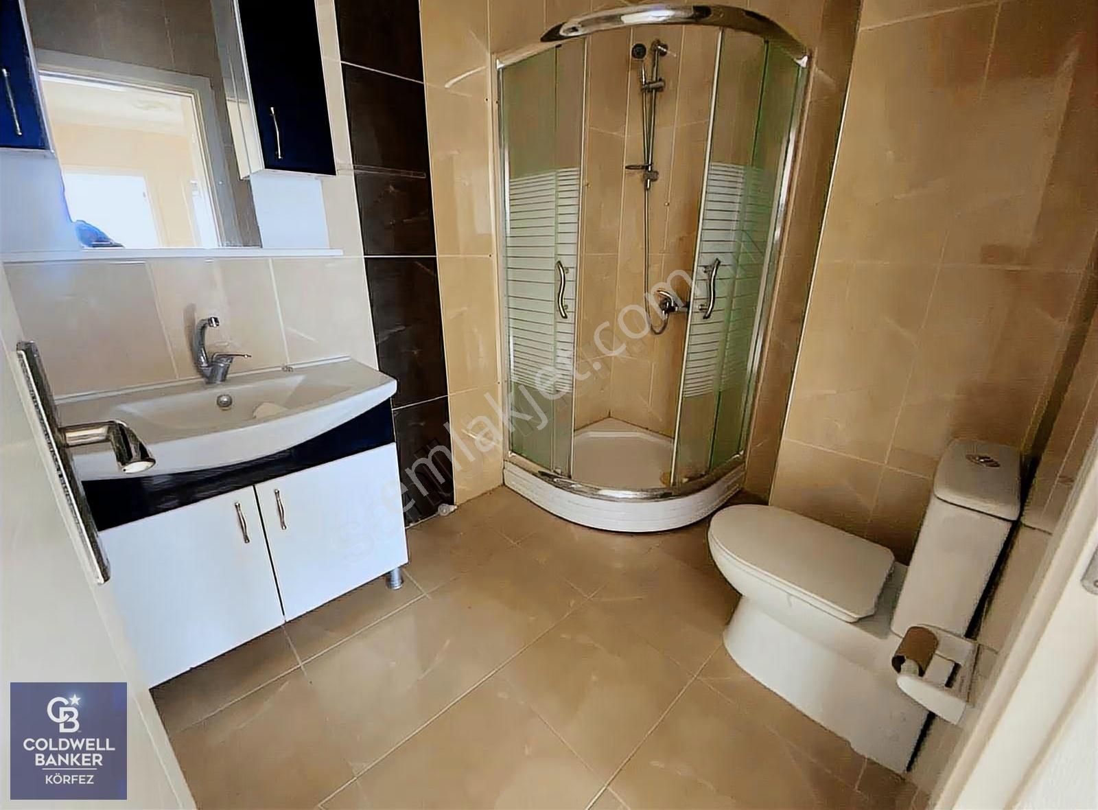 Kadıköyde 2+1 Ayrı Mutfaklı Doğalgazlı Kiralık - Görsel 18